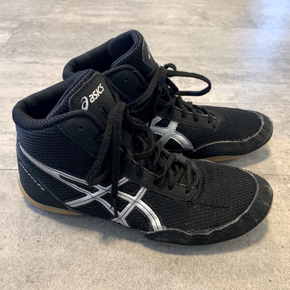 ASICS Wrestling Shoes